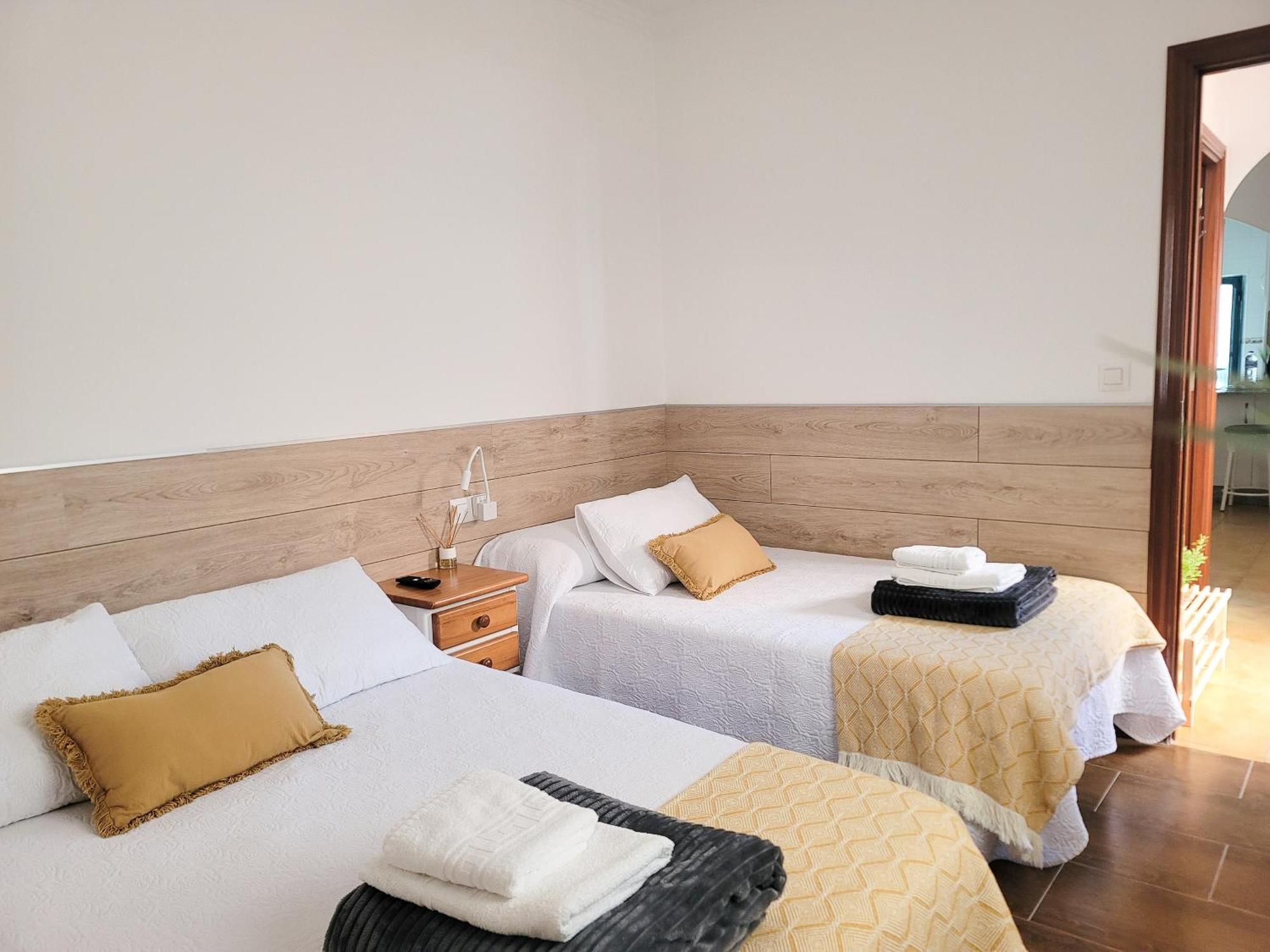 Casa Africa Y Ramona Apartment เรดอนเดลา ภายนอก รูปภาพ